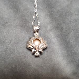 Silver plated pendant